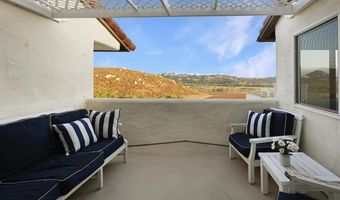 701 Fino Gln, Escondido, CA 92025
