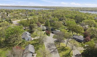 205 Victoria Dr, Alexandria, MN 56308
