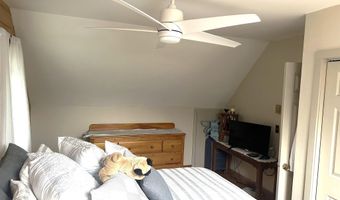 49 Hampshire Cir, Brattleboro, VT 05301