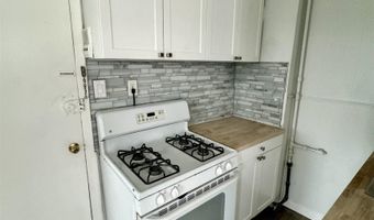 359 AVENUE E 4, Bayonne, NJ 07002