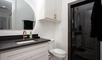 9800 Barton Springs Dr, Amarillo, TX 79119