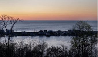 16 Oneida Ave, Atlantic Highlands, NJ 07716