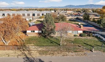 1110 Ranchero Rd, Bosque Farms, NM 87068