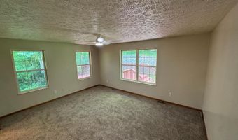 6954 Bridges Rd, Anderson Twp., OH 45230