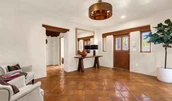 6249 E OLD PAINT Trl, Cave Creek, AZ 85331