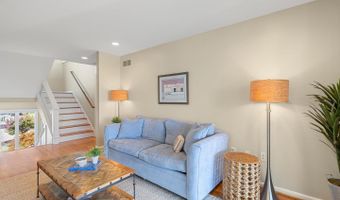 10 S SHORE Dr, Bethany Beach, DE 19930