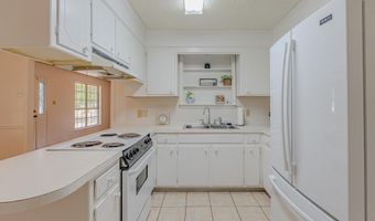 608 Daniels St, Baker, LA 70714