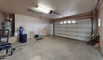 3296 Robert H Bradley Dr, Alamogordo, NM 88310