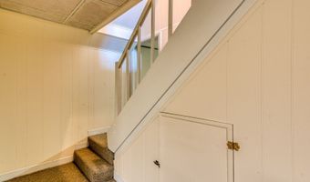 70 Dogwood Ln, Bristol, CT 06010