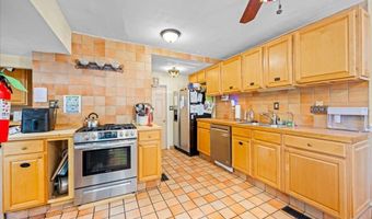 743 N Shore Rd, Absecon, NJ 08201