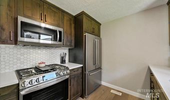 2214 N Constantine Ave, Boise, ID 83704