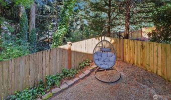 14719 102nd Ave NE, Bothell, WA 98011