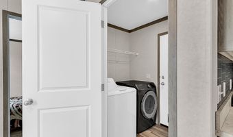 212 PLEASANT Vly, Cheyenne, WY 82007