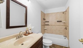 425 3RD St W, Baldwin, FL 32234