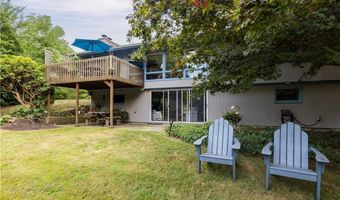 11 Guzeika Rd, North Kingstown, RI 02852