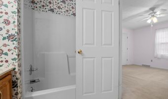 53 Woodlake Cir, Altavista, VA 24517