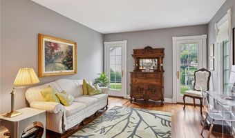 1511 Colleen Ave, Arden Hills, MN 55112