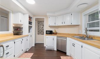 2 Milton Ln, Coventry, RI 02816