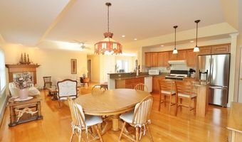 122 Chickadee Ln, Bangor, ME 04401