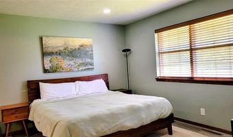 1108 S Broadway, Ada, OK 74820