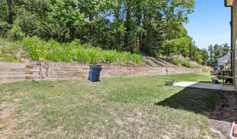 377 Station Overlook Dr, Auburn, GA 30011