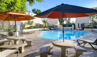 5715 Baltimore Dr 9, La Mesa, CA 91942