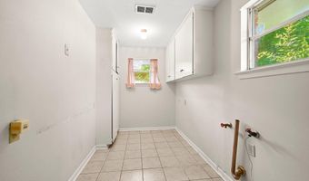 8067 Queenswood Ct, Baton Rouge, LA 70806