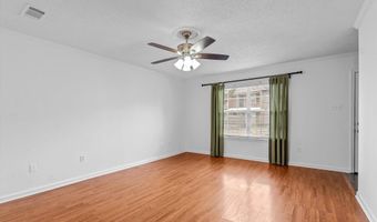 4624 Parkoaks Dr #6, Baton Rouge, LA 70816