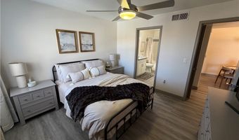 950 Seven Hills Dr 2021, Henderson, NV 89052