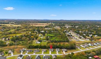 135 Oak Hollow Way, Aragon, GA 30104