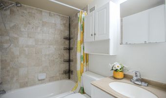 4410 BRIARWOOD Ct N 33, Annandale, VA 22003