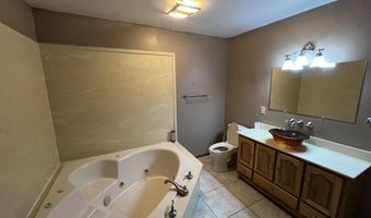 2139 Hollywood Dr, Bay St. Louis, MS 39520