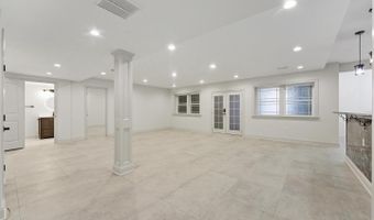 7301 CALVERT St, Annandale, VA 22003
