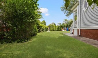 157 Arnold Ave, Cranston, RI 02905