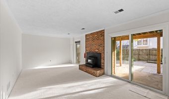 4619 MAYHUNT Ct, Alexandria, VA 22312