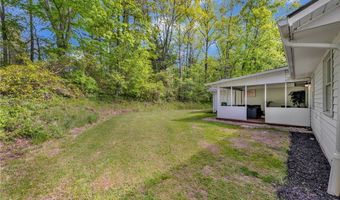 130 Graybark Ln, Amherst, OH 44001
