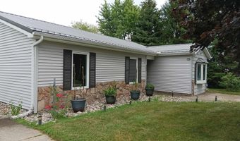 305 Chapel Ln, Ashley, IN 46705