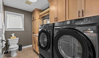 4807 N FUJI Dr, Appleton, WI 54913