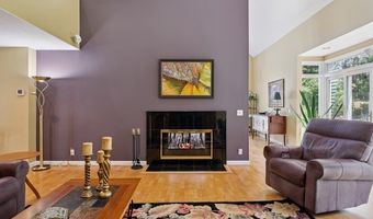 985 Goldenrod Trl, Aurora, OH 44202