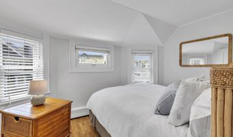 226 Sylvania Ave, Avon By The Sea, NJ 07717