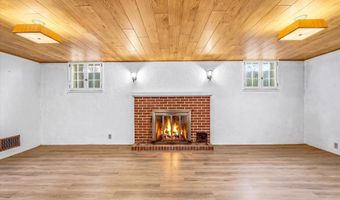 1027 Cedar Ave, Albert Lea, MN 56007
