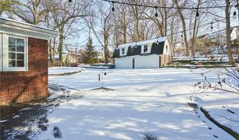 141 Storer Ave, Akron, OH 44302