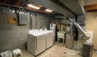 1280 Kuehnle Ct, Ann Arbor, MI 48103