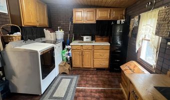 161 S JACKSON St, Andrews, IN 46702