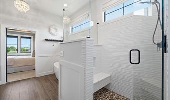 4261 Lakeshore Dr, Basehor, KS 66007