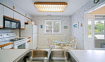 830 WESTWOOD Ave C, Bethany Beach, DE 19930