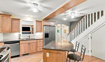 3235 Lakeview Dr, Allegan, MI 49010