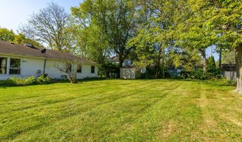 1208 Rapids St, Adel, IA 50003