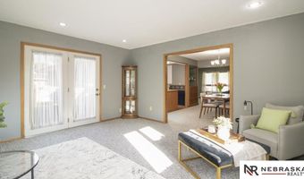 1828 William Dr, Beatrice, NE 68310