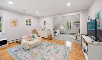 106 Stonecroft Ln, Coventry, CT 06238